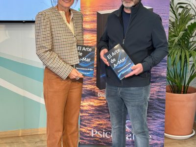 El psicólogo Juande Serrano impartirá una charla a alumnos de instituto de Mijas sobre el amor como factor de bienestar