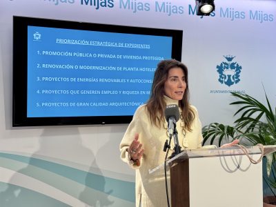 Mijas agiliza los trámites urbanísticos para priorizar vivienda protegida, autoconsumo eléctrico, energías renovables y el empleo
