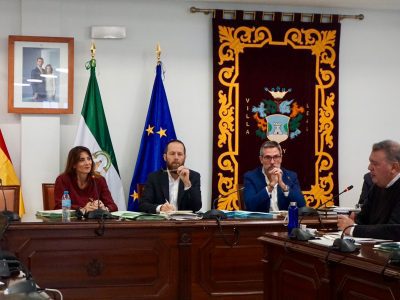 El pleno del Ayuntamiento de Mijas aprueba la ordenanza que permitirá la recepción de las urbanizaciones históricas de la localidad