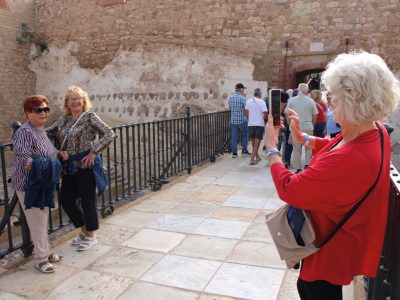 El Ayuntamiento de Mijas prepara este año un viaje a la costa de Cádiz del que se beneficiarán 1.600 mayores del municipio