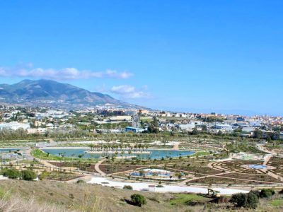 El Ayuntamiento de Mijas adjudica la limpieza y mantenimiento de zonas verdes del Gran Parque a Inditec e Ituval por 1,95 millones de € al año