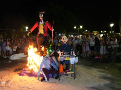 Actuaciones en directo y quema de los júas para la Noche de San Juan tanto en Mijas Pueblo como en La Cala