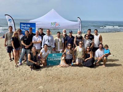La Red de Protección Marina de la Fundación Aula del Mar y el grupo Creamar Mijas llevan a cabo una jornada de limpieza en las playas