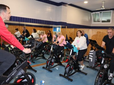 El Ayuntamiento de Mijas invierte 2.673.000 euros en la renovación de los 106 monitores de todos los servicios deportivos municipales   